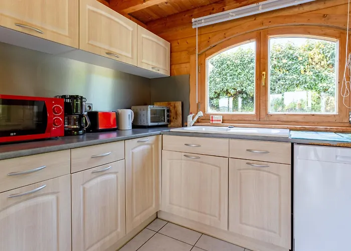 Chalet Le Chamalo By Interhome